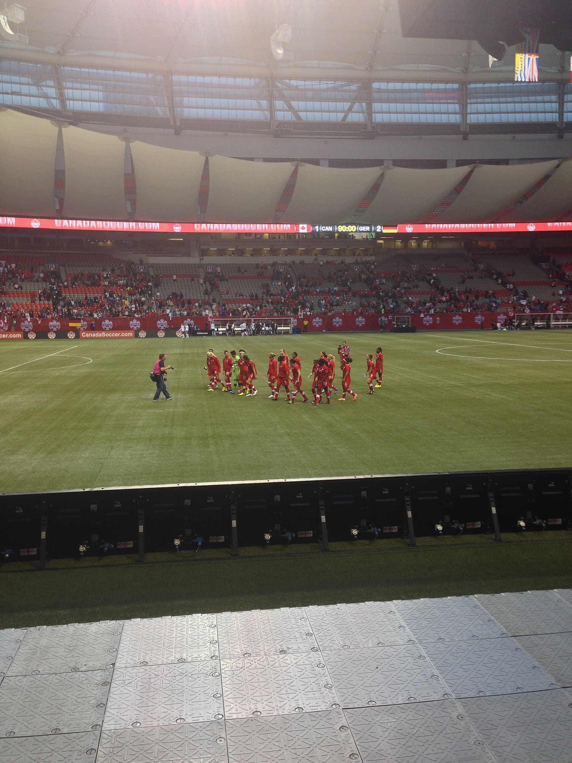 Canadian Women's National Team saluting the crowd at BC Place