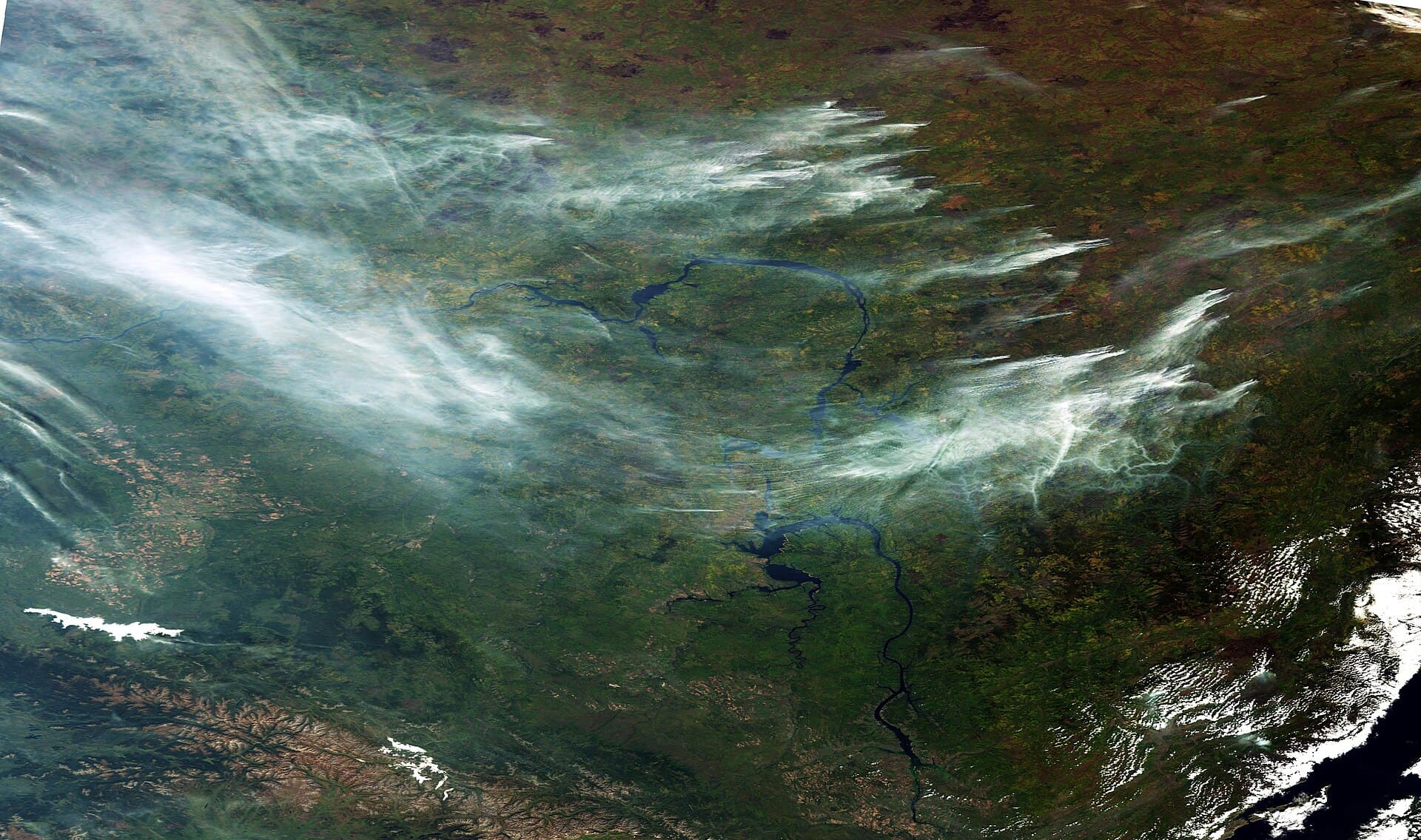 Manitoba Declares State of Emergency as Wildfires Force Evacuations