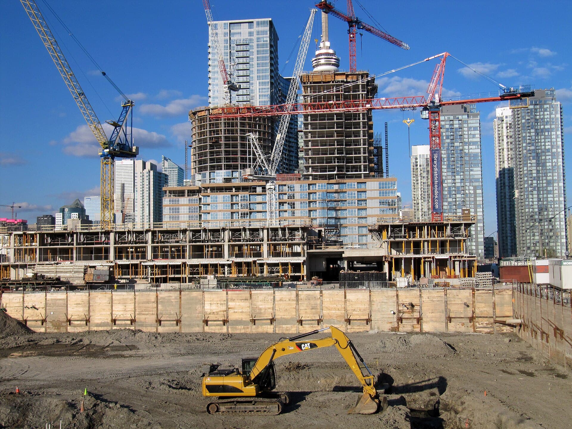 Construction in Toronto May 2012