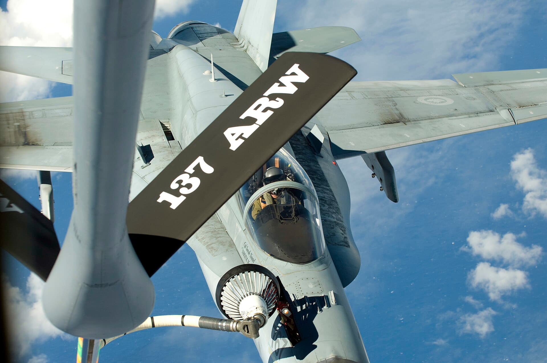 Pentagon Pause on Defence Board Puts Pressure on Carney Over NATO Spending